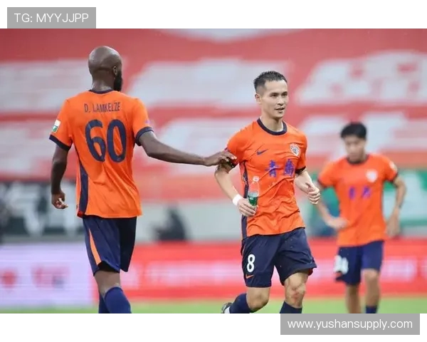 青岛海牛1-0领先河南 林创益打破僵局助球队占得先机